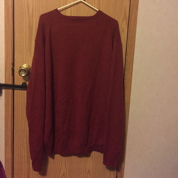 100% Cashmere Red Long Sleeve Sweater - Picture 3 of 5